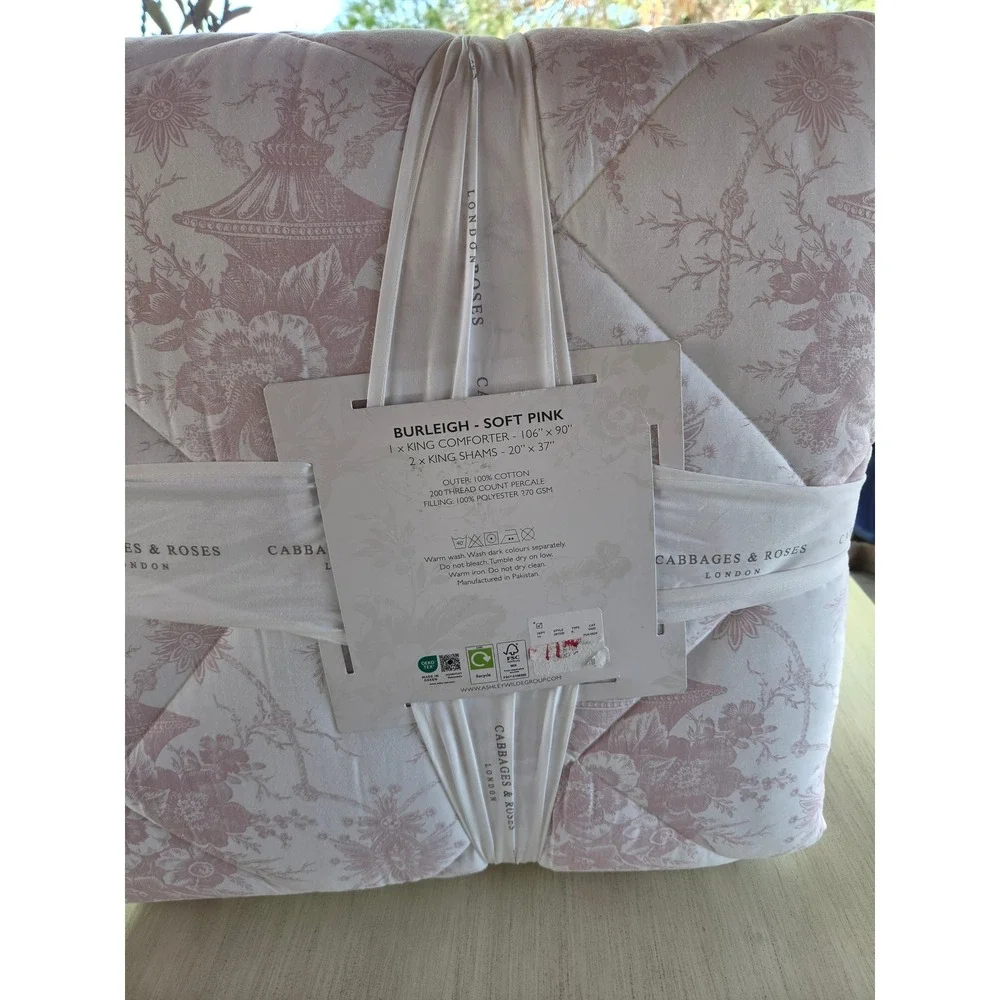 Cabbages king comforter set
